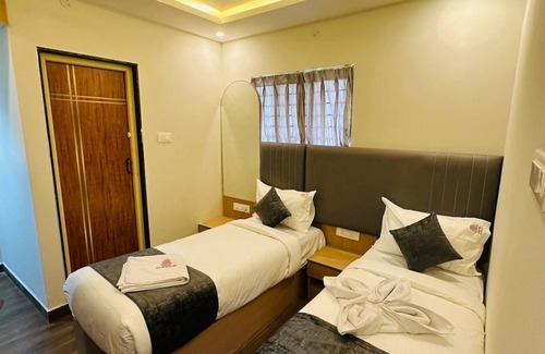 Bellandur Hotel | Hotel Nova Suites, Bellandur Gate, Sarjapur Road