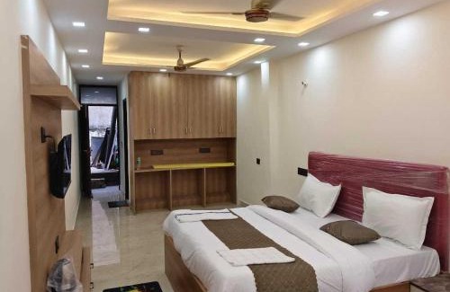 Rohini Hotel | Hotel O 24 Seven Stay