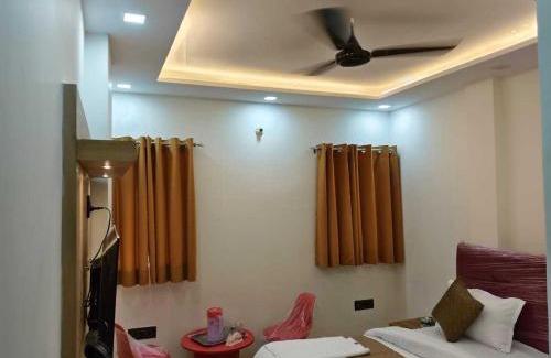 Rohini Hotel | Hotel O 24 Seven Stay