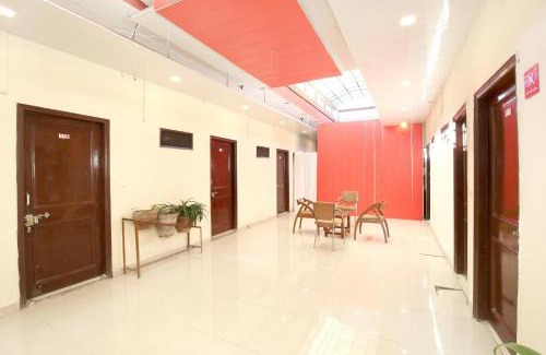 Jalandhar Hotel | Hotel O Amar Inn