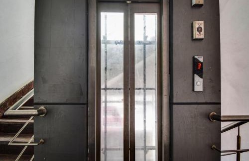 Dwarka Hotel | Hotel O D Plaza Madhuban Chowk