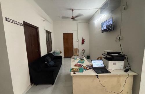 Perungudi Hotel | Hotel O Eswar Grand Palace Perungudi
