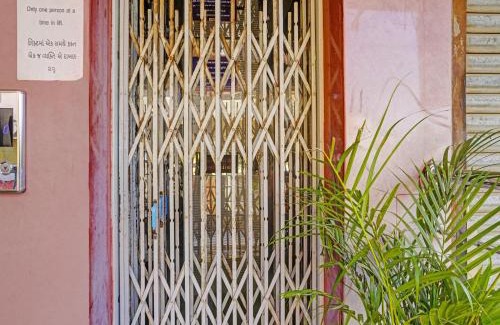 Anand Hotel | Hotel O Gangeshwar