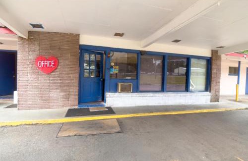 Dadeville Hotel | Hotel O Heart of Dixie Dadeville AL HWY 280