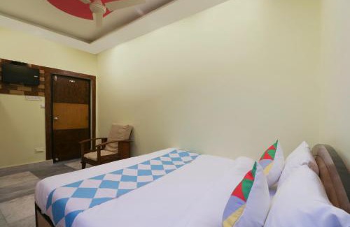 Sealdah Casa | Hotel O Home Cozy Studio Collage Square Hotel Maya International Near St. Thomas's Church