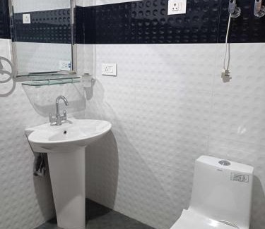 Brein Apartamento | Hotel O Home Rose Petal