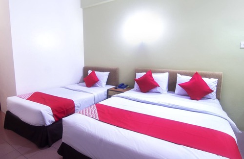 Kuching Hotel | OYO 979 Hua Kuok Inn