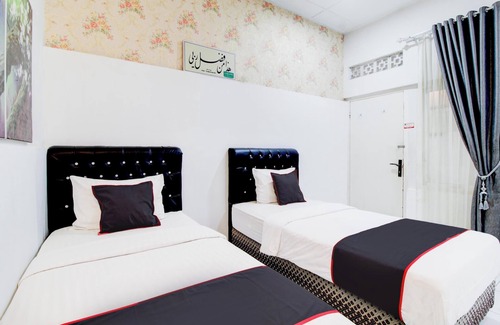 Padang Casa | Hotel O Jalan Jenderal Sudirman Near Imam Bonjol Square