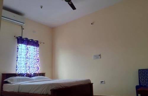 Nelamangala Hotel | Hotel O Kalpatharu Boarding and Lodging