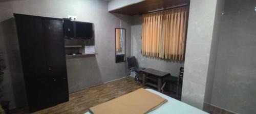 Palghar Hotel | Hotel O Kumar's Amantran Lodging