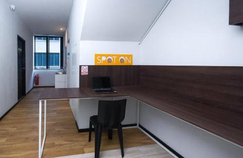 Miri Hotel | Hotel O Lm Residence