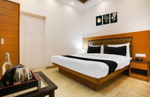 Gurugram Hotel | Hotel O Mall Road Near St. Georges College