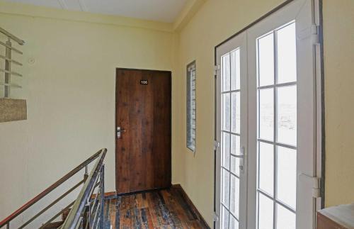 Varanasi Hotel | Hotel O MH Inn