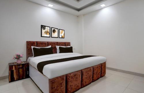 Ghaziabad Hotel | Hotel O MUKNOVA RESIDENCY