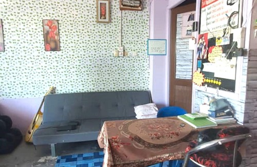Inanam Hotel | SPOT ON 90836 Penginapan Almera
