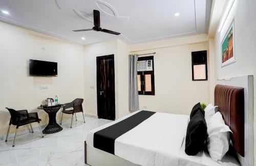 Dwarka Hotel | Hotel O Premium Rooms