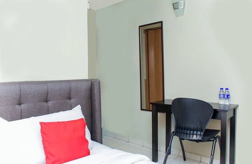 Kajang Hotel | OYO 90338 Prima Saujana Budget Hotel