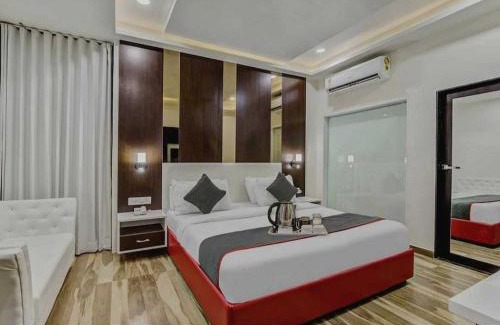 Sector 3 Hotel | Hotel O Raas Near Near Paschim Vihar
