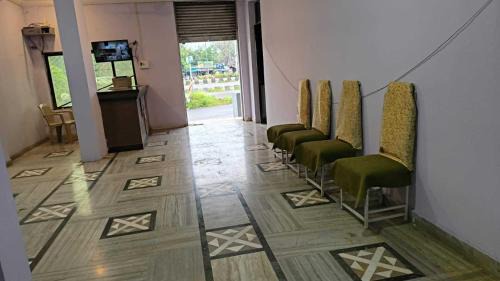 Nagpur Hotel | HOTEL O REEYH INN