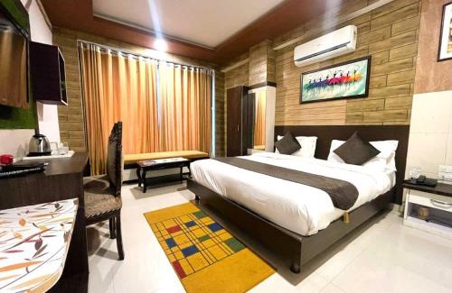 Ahmedabad Hotel | Hotel O Royal