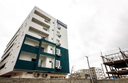 Kondapur Hotel | Hotel O Silverkey ,near RTO office kondapur