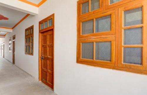 Sidhauli Hotel | Hotel O SK