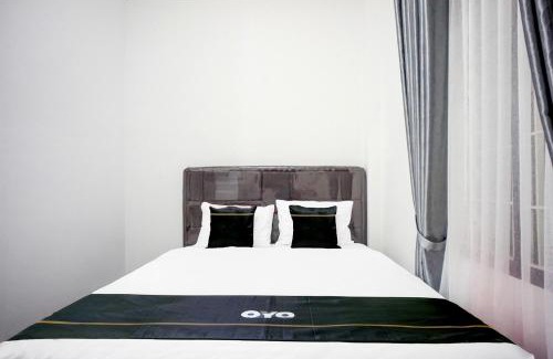 Medan Hotel | Hotel O Sm Raja Guest House