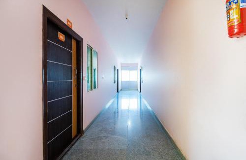 Bommasandra Hotel | Hotel O Sri Sai Samrat Lodge