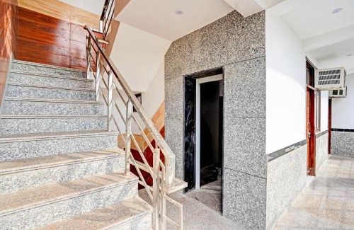 Noida Hotel | HOtel O The Clarks Inn