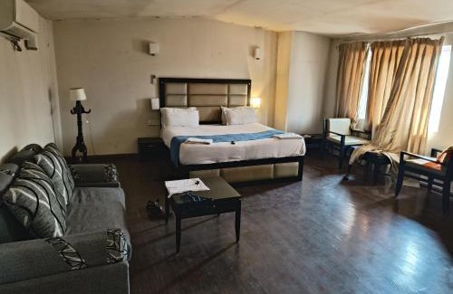 Taj Ganj Casa | Hotel O town impress grand