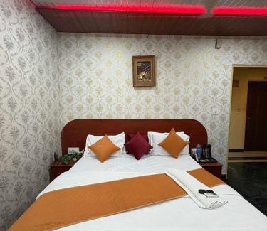 Vaishali Nagar Hotel | Hotel O Utsav
