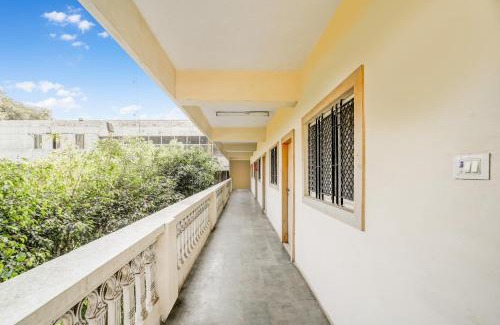 Indore Hotel | Hotel O V K HOTEL And Hostal Associate