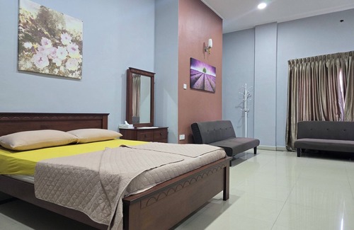 Kota Bharu Villa | OYO 91099 Villa Impiana