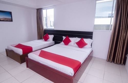Kuching Hotel | OYO 991 Mayfair Hotel