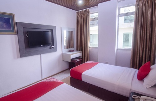 Kuching Hotel | OYO 991 Mayfair Hotel