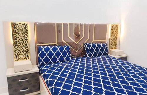 Karachi Casa | Hotel Oasis Inn l Guest House