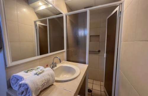 Cerritos Hotel | Hotel Oasis