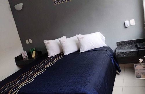 Cerritos Hotel | Hotel Oasis