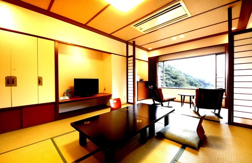 Hakone Hot Springs Casa | Hotel Okuyumoto