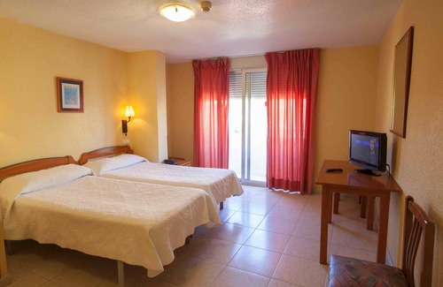 Almuñécar Hotel | Hotel Olas de Almuñécar
