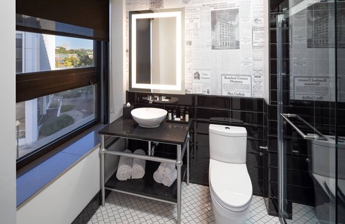 Downtown Hotel | Hotel On Phillips