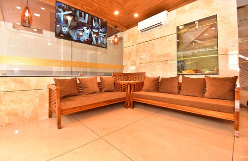 Ernakulam South Hotel | Hotel Orchid Suites Cochin