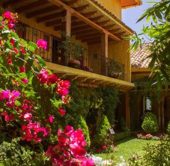Barrio de Mexicanos Hotel | Hotel Posada Primavera