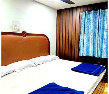 Bhubaneshwar Apartamento | Hotel P-V-R Near Railway Station 300 meters only