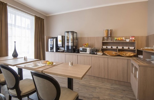 Centre Ville-Gare Hotel | Hotel Paganini