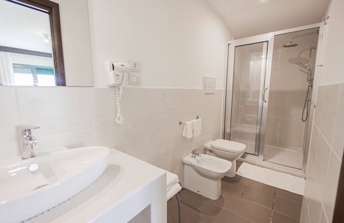 Laura Hotel | Hotel Paistos