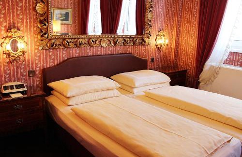 Klagenfurt am Woerthersee Hotel | Hotel Palais Porcia