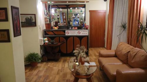 Hristo Botev Hotel | Hotel Palitra