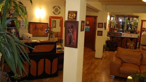 Hristo Botev Hotel | Hotel Palitra