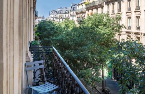 Quartier de Rochechouart Hotel | Hotel Palm - Astotel